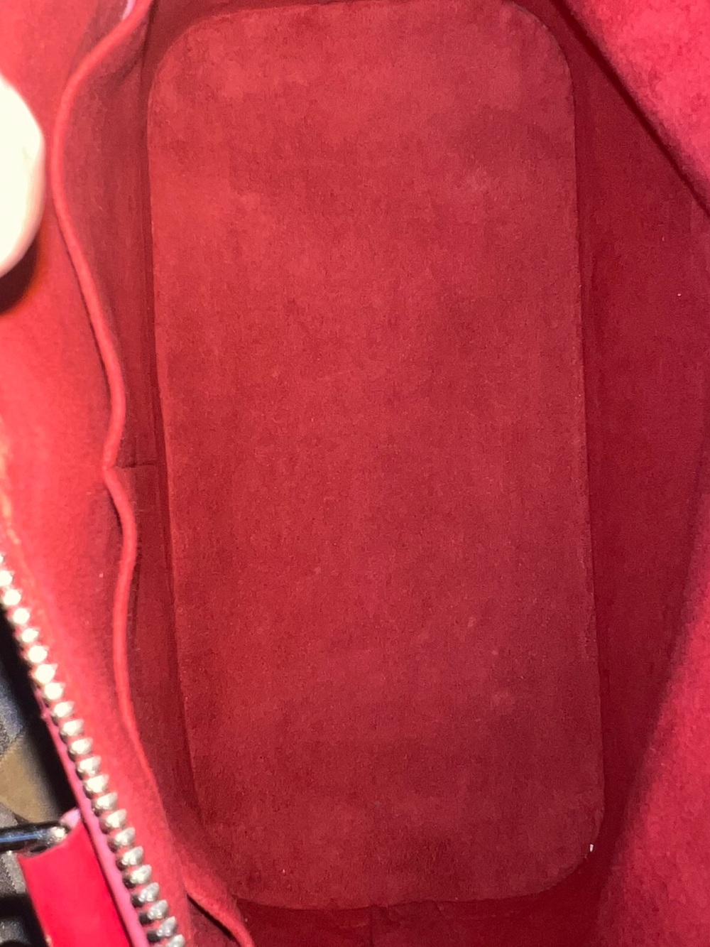Pre-owned Authentic Louis Vuitton Epi Leather Satchel in Deep Red - Picture 8 of 10